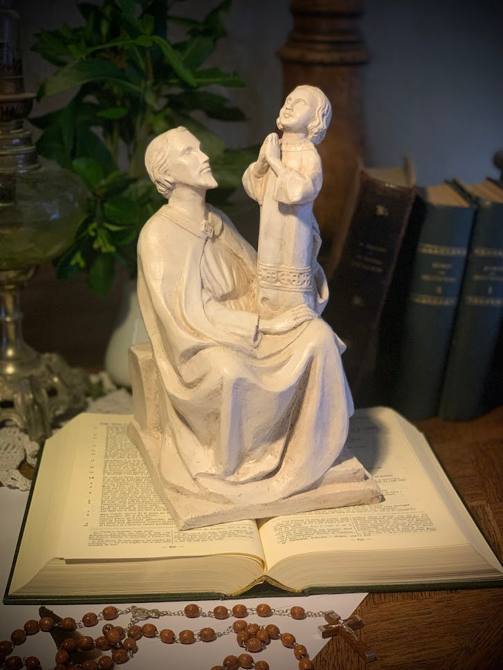 Statue de Saint Joseph assis