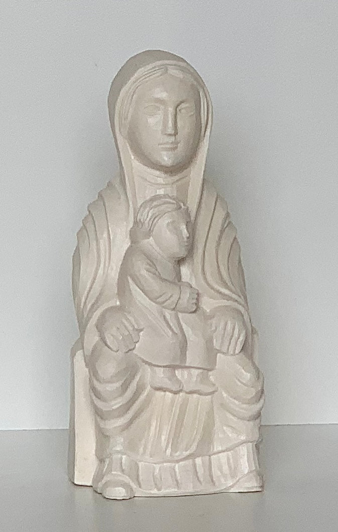 Statuette de Sainte Marie