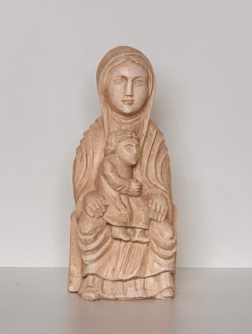 Statuette de Sainte Marie
